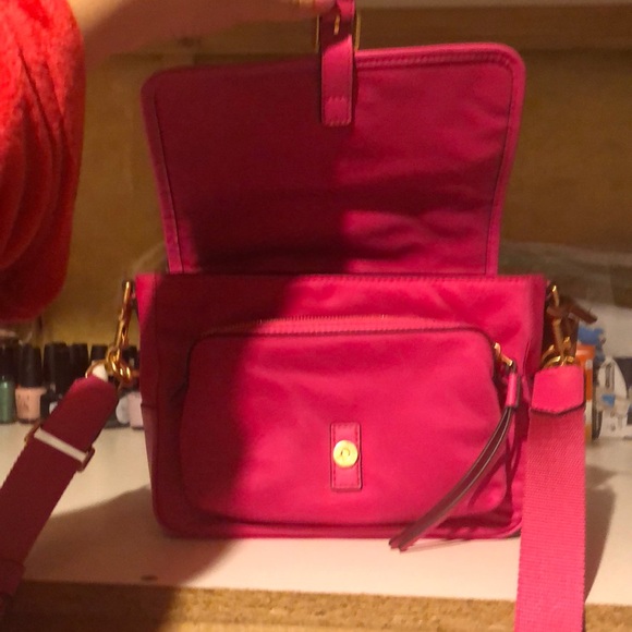 Tory Burch small purse ( two adjustable straps) - Picture 2 of 5